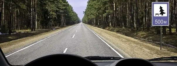 Иллюстрация к вопросу: В каком месте на данном участке дороги Вам разрешено поставить автомобиль на длительную…